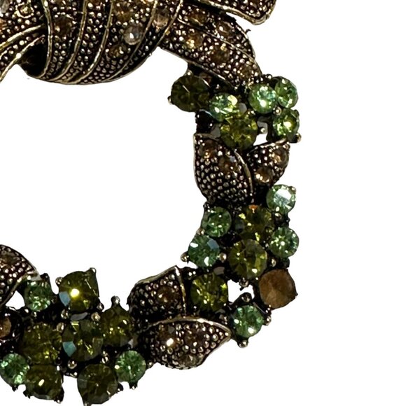 Wreath Brooch Pin With Green Rhinestones Bronze Bow Holiday Jewelry Lapel - Picture 12 of 16